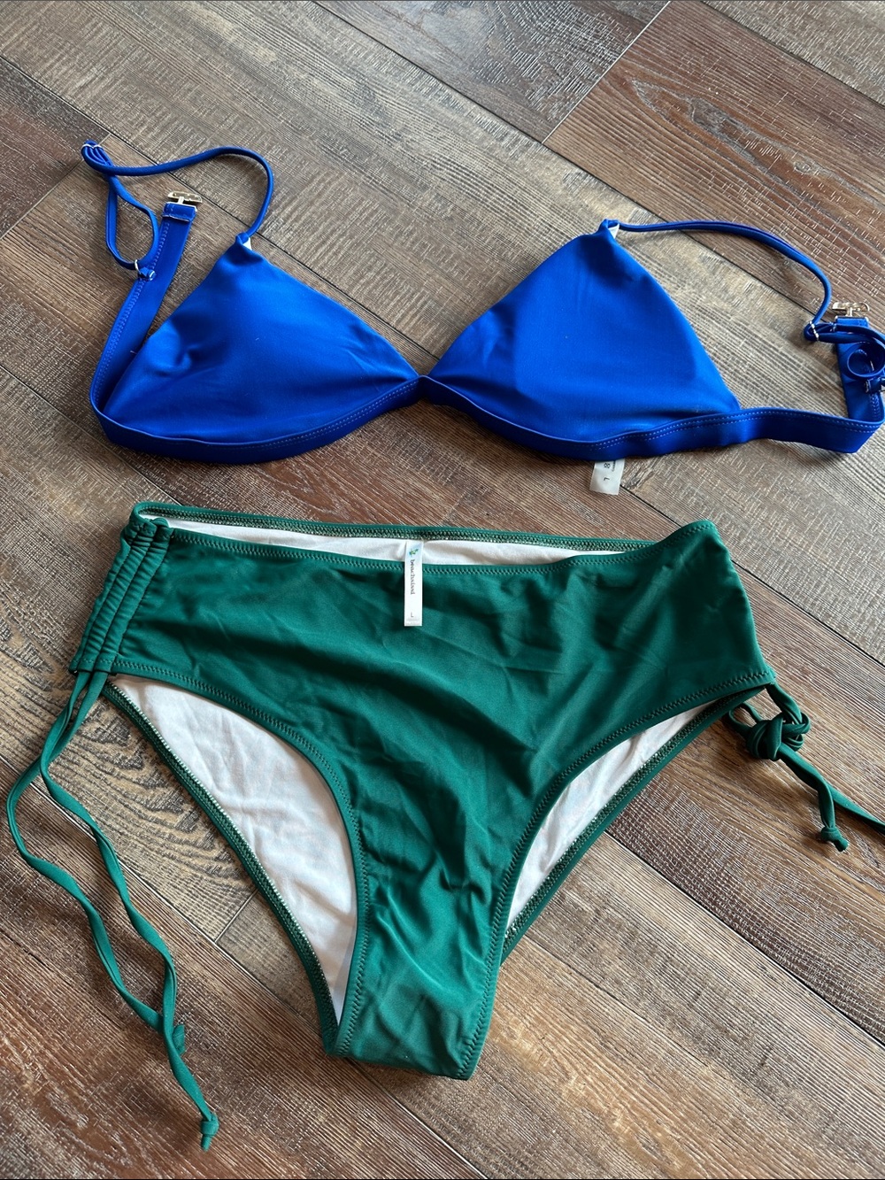 NWOT, has liner. Large
